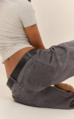 Prettylittlething Dark Grey Low Rise Wide Leg Jeans 8 Prettylittlething Dark Grey Low Rise Wide Leg Jeans -Pretty Little Thing Shop 9b5ab29cb5e5a6412307bba5094a63ed071ea8c4 CNM0947 4 dark grey low rise wide leg jeans