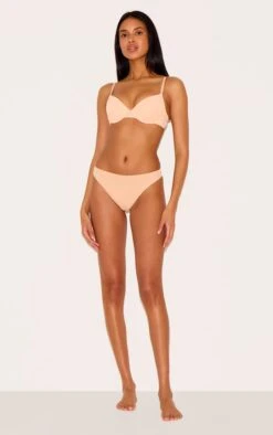 Prettylittlething Light Nude Underwired T-Shirt Bra -Pretty Little Thing Shop 9c35e1fce230a165524c00a8b7eb3608e2d2416a CNL6124 3 light nude underwired t shirt bra