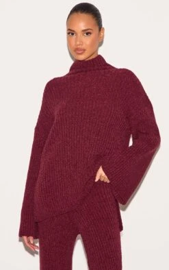 Prettylittlething Burgundy Rib Boucle Knit Oversized Sweater