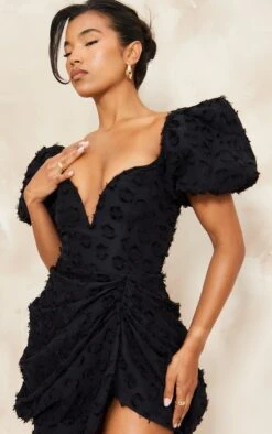 Prettylittlething Black Textured Underwired Plunge Drape Bodycon Dress 8 Prettylittlething Black Textured Underwired Plunge Drape Bodycon Dress -Pretty Little Thing Shop 9ee8cb0350819ddbbe7f8435f2bde94fa992cf4d cne8507 4