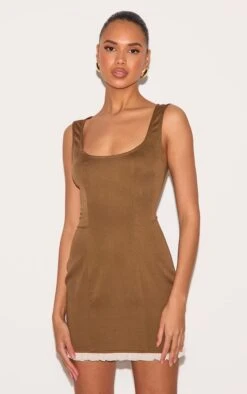 Prettylittlething Brown Scoop Neck Frill Hem Bodycon Dress