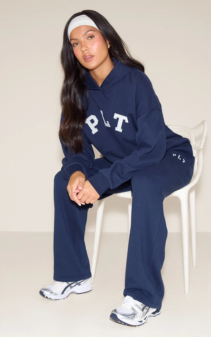 PRETTYLITTLETHING Navy Logo Oversize Wide Leg Sweatpants - Image 2