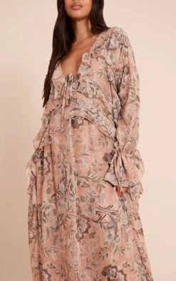 Blush Floral Printed Plunge Extreme Frill Maxi Dress -Pretty Little Thing Shop a38f2a25bdd57d13adf72d7fdc39706e231479a2 CNO1446 4 blush floral printed plunge extreme frill maxi dress