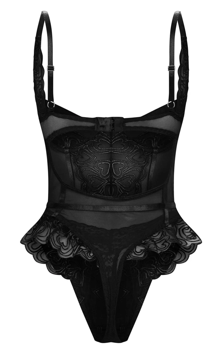 Prettylittlething Black Heart Embroidered Lace Body 6 Prettylittlething Black Heart Embroidered Lace Body - Image 6