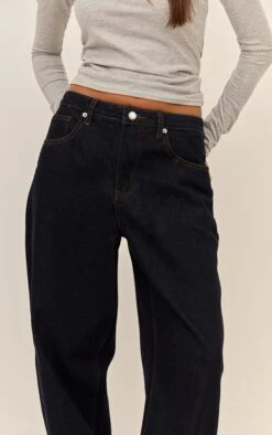 Prettylittlething Dark Indigo High Waist Boyfriend Jeans -Pretty Little Thing Shop a3c504cee5e1e3ab56e4d015b3469a6d6dc8a593 CNL7015 4 dark indigo high waist boyfriend jeans