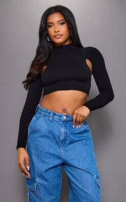 Prettylittlething Black Soft Knit Cut Out Crop Sweater -Pretty Little Thing Shop a697d795ebc2ff5bd41118cafb34e61d4a16ae02 cnf4776 3