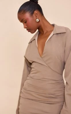 Prettylittlething Mushroom Plunge Deep Cuff Shirt Dress -Pretty Little Thing Shop a6b55bb6d1f10d167427310c958ecfb160abeffe CNM7501 4 mushroom plunge deep cuff shirt dress