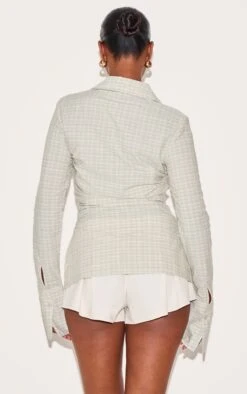 Prettylittlething Green Check Fitted Ruched Side Shirt -Pretty Little Thing Shop a77c580c29884f79a1b342da011c609dacf08a36 CNM4046 2 green check fitted ruched side shirt