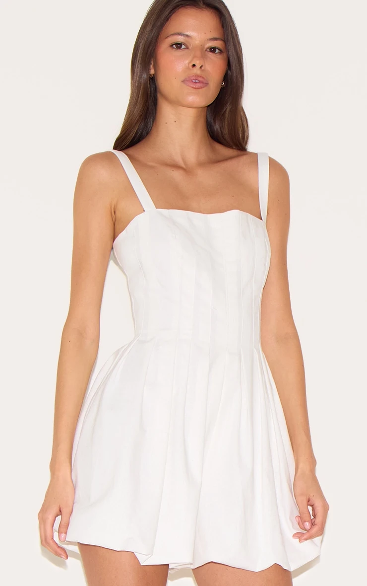 Prettylittlething White Twill Pleated Puffball Romper 4 Prettylittlething White Twill Pleated Puffball Romper - Image 4
