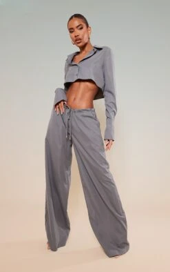 Slate Grey Cropped Shirt -Pretty Little Thing Shop a876c828ed80062d416764c110567af60ec08088 cnc2535 4