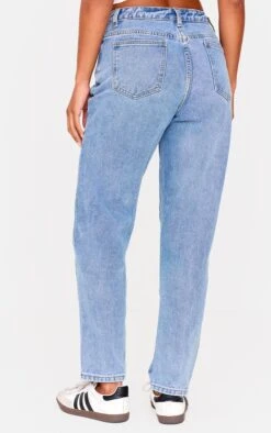 PRETTYLITTLETHING Mid Blue Wash High Waist Mom Jeans -Pretty Little Thing Shop a98a879dfdb4f14e479acad1a9a32c34e58f5674 CNL6140 3 prettylittlething mid blue wash high waist mom jeans