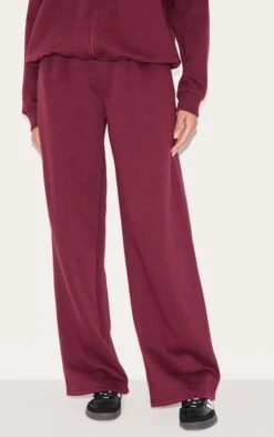 Prettylittlething Burgundy Wide Leg Sweat Sweatpants 6 Prettylittlething Burgundy Wide Leg Sweat Sweatpants -Pretty Little Thing Shop af3f0f06c4498a7fecc02819e52f65c88c18491a CNL9659 2 burgundy wide leg sweat joggers