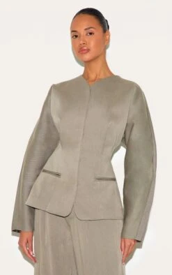 Prettylittlething Light Grey Premium Woven Tailored Collarless Blazer -Pretty Little Thing Shop b22154d4c99e820c95ece57d6fdb2a9f26f5e0fe CNL7290 7 grey premium woven tailored collarless blazer