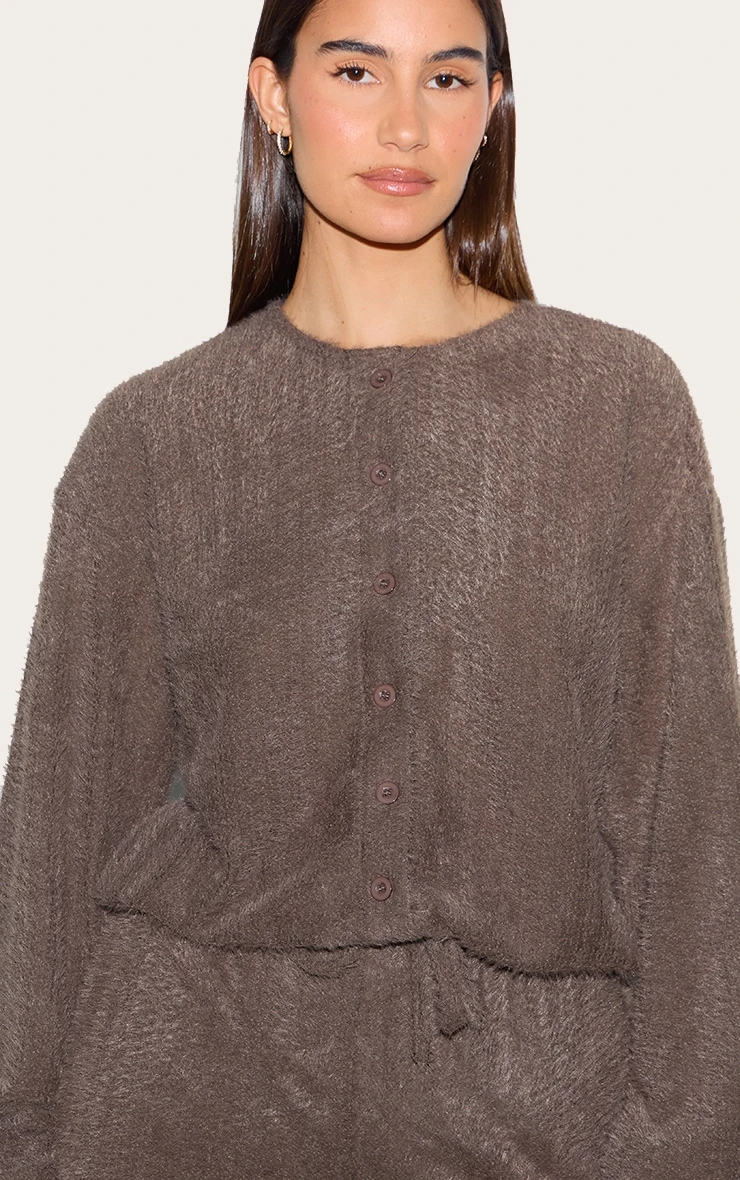 Prettylittlething Brown Textured Button Up Long Sleeve Cardigan 4 Prettylittlething Brown Textured Button Up Long Sleeve Cardigan - Image 4