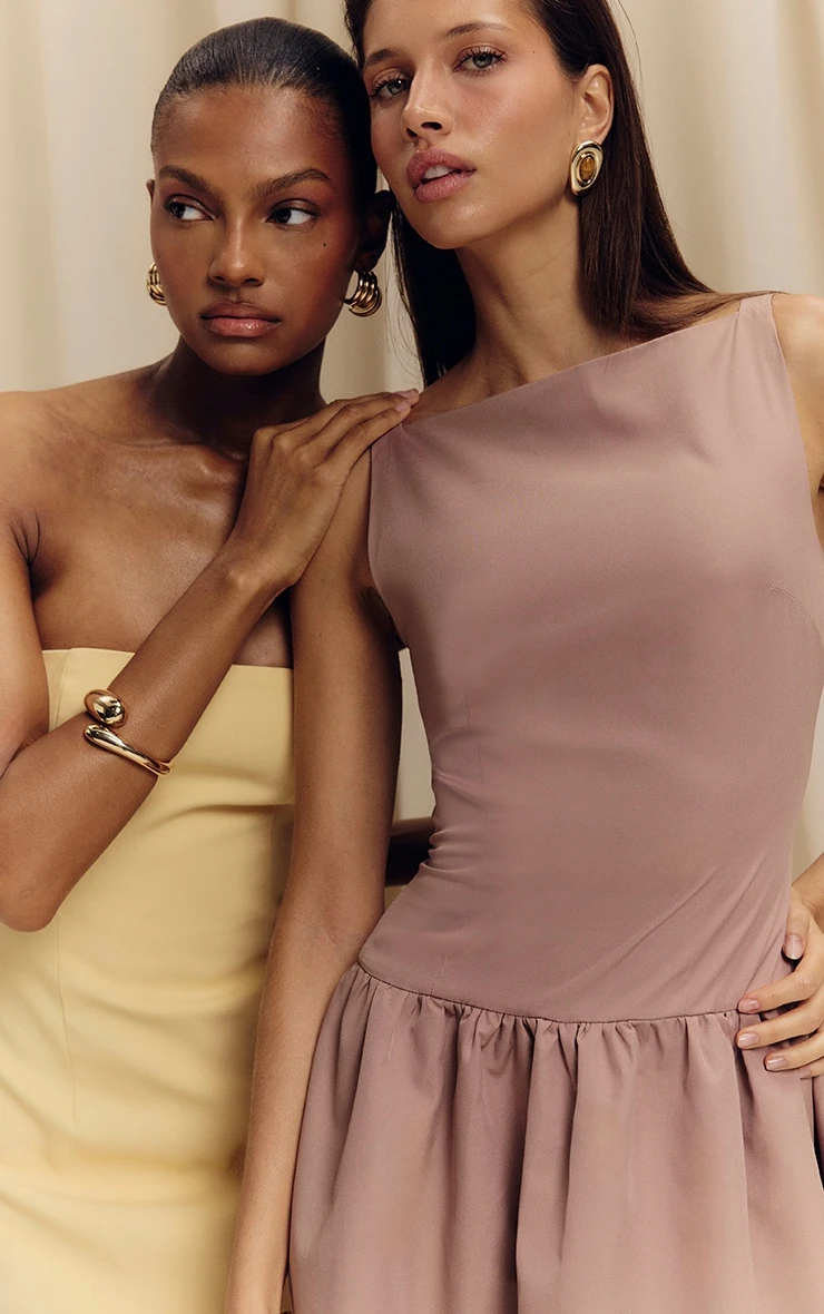 Prettylittlething Taupe Dropped Waist Midaxi Dress 5 Prettylittlething Taupe Dropped Waist Midaxi Dress - Image 5