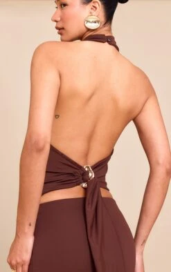 Prettylittlething Chocolate Brown Matte Sculpt Halterneck Gold Detail Backless Top 8 Prettylittlething Chocolate Brown Matte Sculpt Halterneck Gold Detail Backless Top -Pretty Little Thing Shop b4884a3a292c07c0490e06998bf7806fed6acb0d CNN0910 4 chocolate brown matte sculpt halterneck gold detail backless top