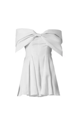 Prettylittlething Premium White Satin Extreme Bow Detail Romper 9 Prettylittlething Premium White Satin Extreme Bow Detail Romper -Pretty Little Thing Shop b5fac55e4ab03aa5d2b67dbb5b5c80552565284e cni2723 5