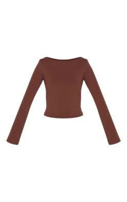 Prettylittlething Chocolate Crew Neck Flared Sleeve Long Top -Pretty Little Thing Shop b940cadb2af0b533fe2f058f860d4702a7dfb5c7 CNM3768 5 chocolate crew neck flared sleeve long top