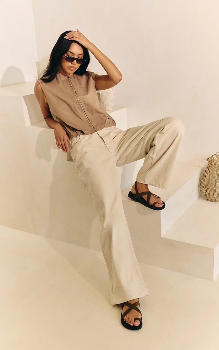 Prettylittlething Beige Zip Up Utility Vest 3 Prettylittlething Beige Zip Up Utility Vest - Image 3