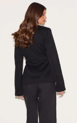 Prettylittlething Black Button Up Longline Collarless Blazer -Pretty Little Thing Shop bf5c3503293588d8db3c48fa2e6a95083bb9ab5b CNM5314 2 black button up longline collarless blazer