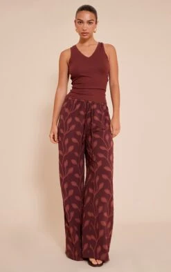 Prettylittlething Chocolate Soft Rib V Neck Vest Top -Pretty Little Thing Shop c421ae1b2e600d68ce67ae9e389601e3f3a1a4ce CNM9812 3 chocolate soft rib v neck vest top