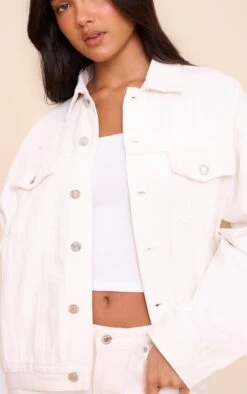 Prettylittlething White Oversized Classic Denim Jacket -Pretty Little Thing Shop c516b4595705929393cb57db3ca1f8878d7e7bf9 CNM2207 4 white oversized classic denim jacket