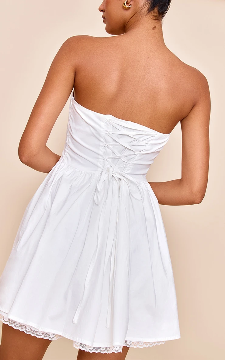 Prettylittlething White Bandeau Lace Detail Shift Dress 2 Prettylittlething White Bandeau Lace Detail Shift Dress - Image 2