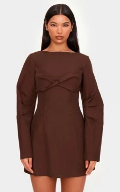 Prettylittlething Chocolate Woven Twist Detail Balloon Sleeve Dress