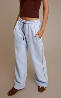 Prettylittlething Blue Contrast Wide Leg Sweatpants -Pretty Little Thing Shop c67723e81f65ae05e1bcd0034b97033d827625f6 CNO4652 2 blue contrast wide leg joggers