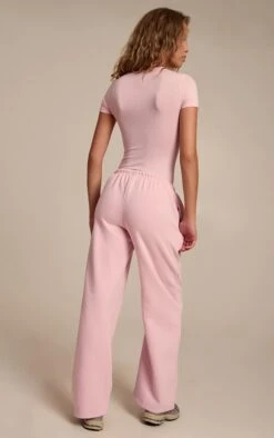 Pink Prettylittlething Wide Leg Sweatpant -Pretty Little Thing Shop c8739e351e99728d4c849935a2ca8ab01df81471 CNO1283 3 pink prettylittlething wide leg jogger
