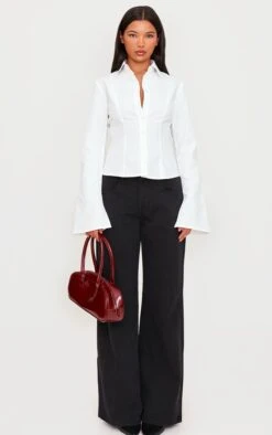 Prettylittlething White Seam Detail Fitted Shirt -Pretty Little Thing Shop c8b0ae2ba1fdc4a7632c3c69b341c92f92665df0 cnl8112 3