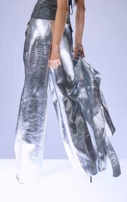 Silver Metallic Faux Leather Straight Leg Tailored Pants -Pretty Little Thing Shop c916c2dcce8a604eeb28105c0ea57a4d9557d929 cng4417 4