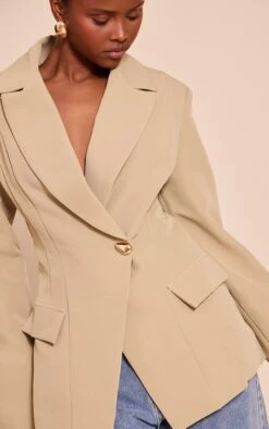 Prettylittlething Sage Cinch Waist Lapel Point Detail Blazer -Pretty Little Thing Shop c9a3a49bfda1b881e301e8784e823e9884db1a72 CNN2989 4 sage cinch waist lapel point detail blazer
