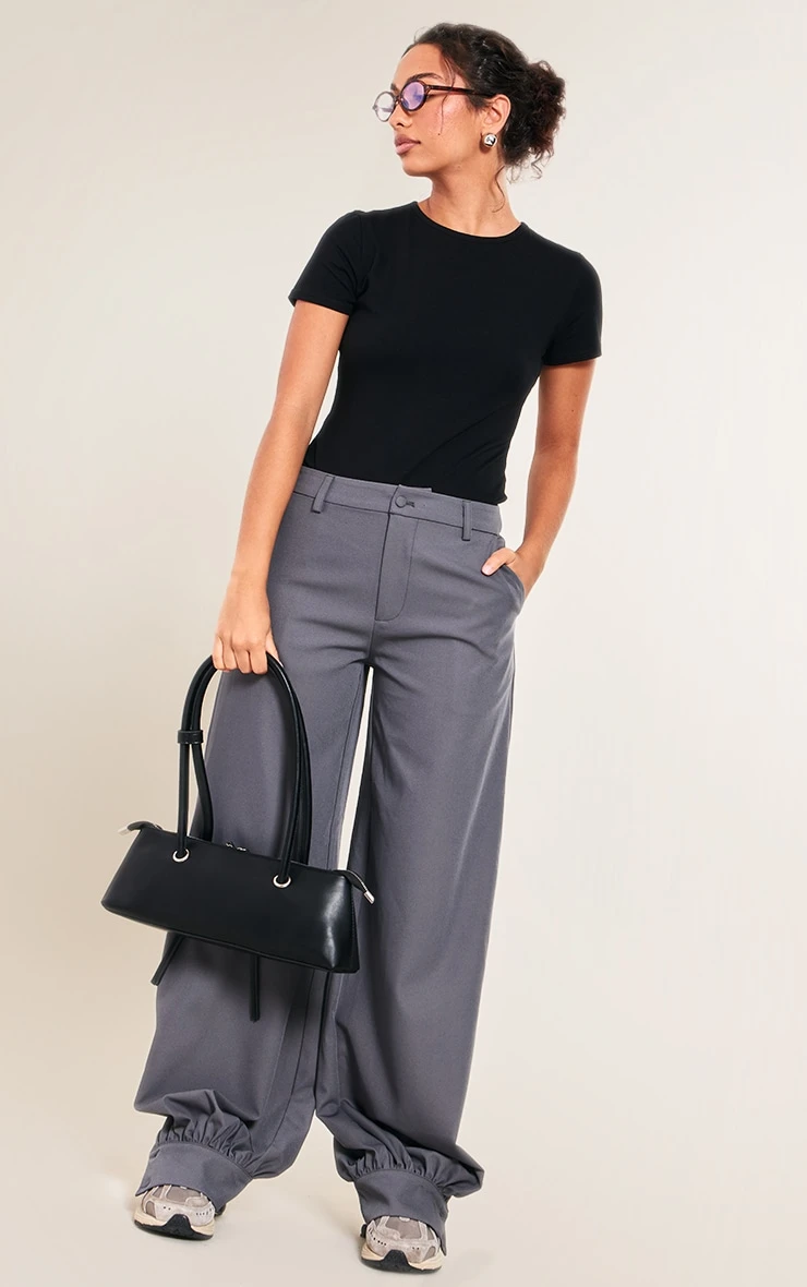 Prettylittlething Black Cotton Crew Neck Short Sleeve Bodysuit - Image 3