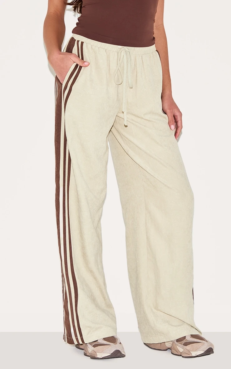 Prettylittlething Sage Peach Skin Contrast Stripe Wide Leg Pants 1 Prettylittlething Sage Peach Skin Contrast Stripe Wide Leg Pants