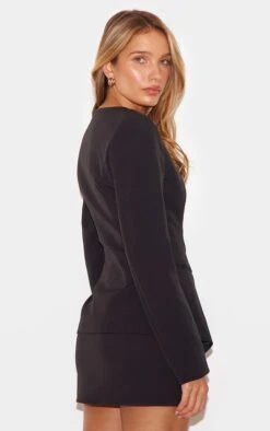 Prettylittlething Black Tailored Woven Button Up Blazer -Pretty Little Thing Shop cb13016961c96b88ff28345047bc01022d9e0928 CNL9303 2 black tailored woven button up blazer