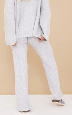 Prettylittlething Grey Luxe Rib Knit Wide Leg Pants -Pretty Little Thing Shop cba02e3f30ab54afe663f6e840220c53cfabe98e cmz1687 3