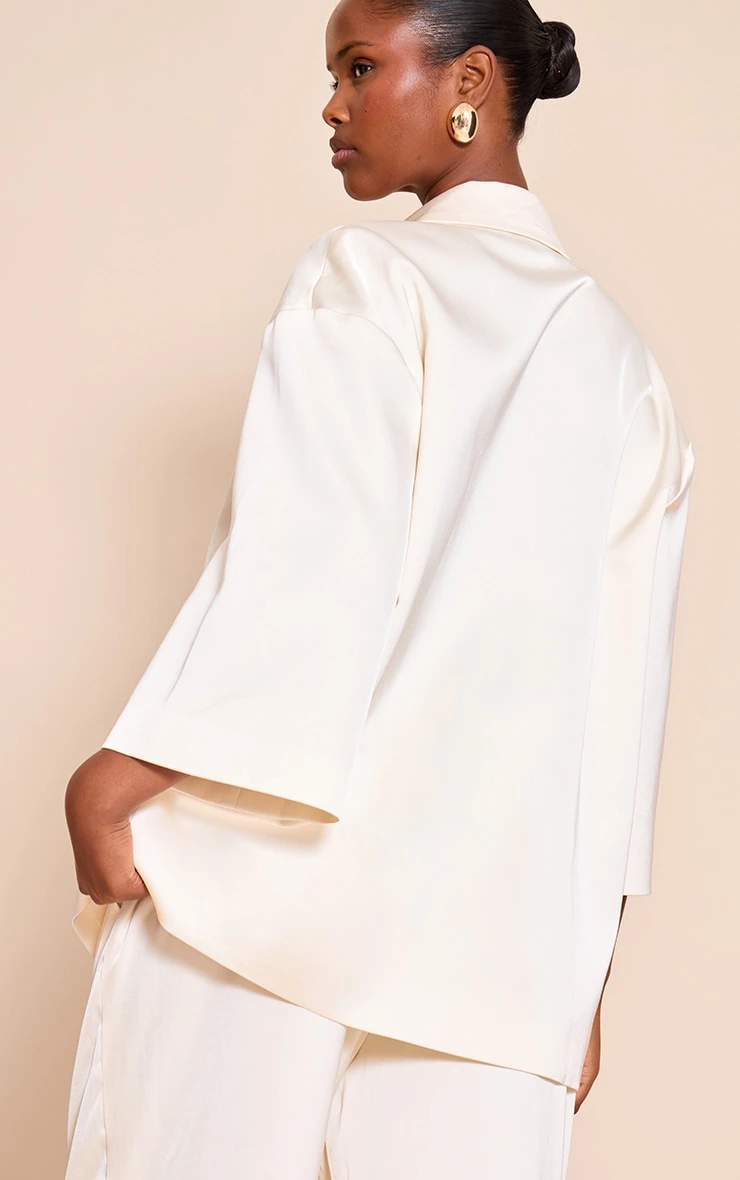 Prettylittlething Cream Tailored Satin Oversized Blazer - Image 2