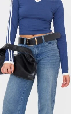 Prettylittlething Mid Blue Wash Straight Leg Denim Jeans -Pretty Little Thing Shop d5921b4008802bcb285b2318435f1b46174d4297 cnh3591 4