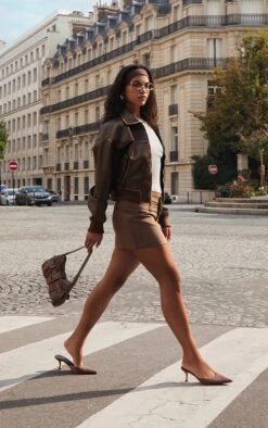 Prettylittlething Chocolate Tailored Woven Double Waistband Mini Skirt -Pretty Little Thing Shop d676719558a5b6f68f0bc83ed6e06c729f618eb7 cnk0338 1