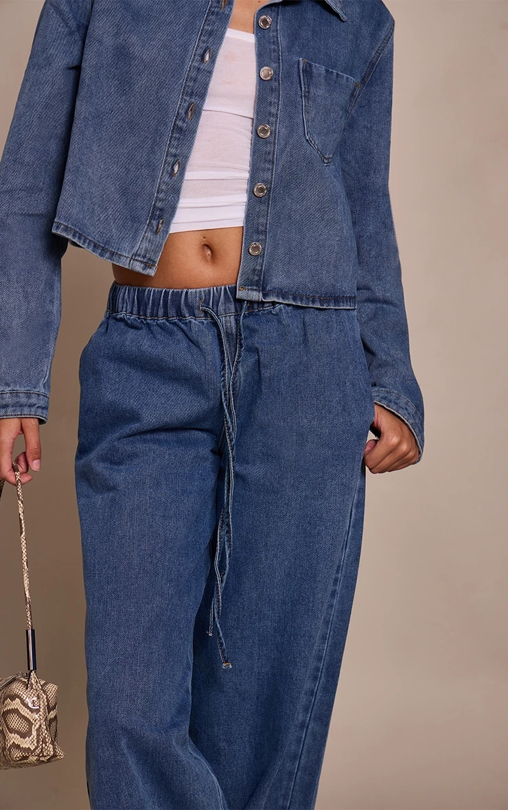 Prettylittlething Mid Blue Relaxed Tie Waistband Wide Leg Jeans - Image 4