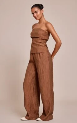 Chocolate Textured Woven Fold Over Bandeau Top 7 Chocolate Textured Woven Fold Over Bandeau Top -Pretty Little Thing Shop dd07b392b844b47367053305e1ebeb91ac1bd5dd CNO1824 3 chocolate textured woven fold over bandeau top