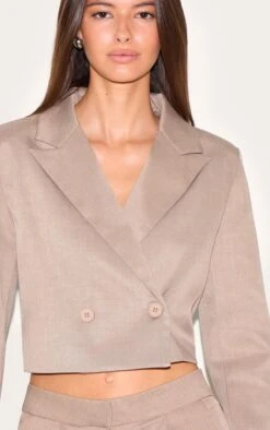 Prettylittlething Mushroom Tailored Woven Boxy Cropped Blazer 8 Prettylittlething Mushroom Tailored Woven Boxy Cropped Blazer -Pretty Little Thing Shop dd5dbc36673a15593b5a79d3272777f50d4d6597 CNL9301 4 mushroom tailored woven boxy cropped blazer