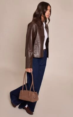 Prettylittlething Chocolate Zip Through Pu Jacket -Pretty Little Thing Shop df3eae444b201ccb1d75ef9c8f651b636dd88472 CNN7108 3 chocolate zip through pu jacket