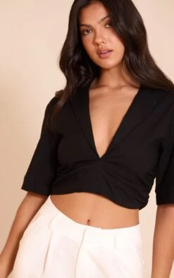 Prettylittlething Black Lightweight Woven Cropped Shirt