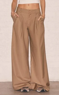 Prettylittlething Taupe Woven Double Pleat Wide Leg Pants -Pretty Little Thing Shop e10992dbc4700e12d3276ac6b274348feb7042cd CNL7372 2 taupe woven double pleat wide leg trousers