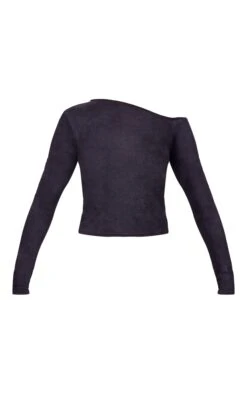 Prettylittlething Black Faux Suede Asymmetric Neck Long Sleeve Top 9 Prettylittlething Black Faux Suede Asymmetric Neck Long Sleeve Top -Pretty Little Thing Shop e1c5be9d56d9d1563b7b1722269ed51b2b3de828 cnl4750 5