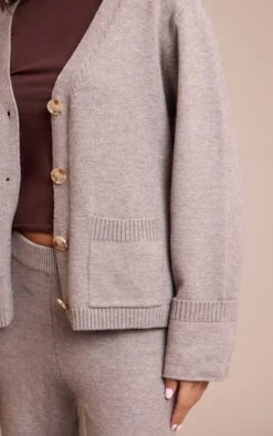 Prettylittlething Soft Grey Turn Back Cuff Cardigan -Pretty Little Thing Shop e3c254dc3a82f65b39f09d96e100045fa586a1d0 CNN7049 4 soft grey turn back cuff cardigan