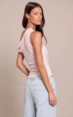 Prettylittlething Soft Pink Towelling Fine Knit Asymmetric Top -Pretty Little Thing Shop e4ad89d50fed929c8fd98de702e9d8d024f4f010 CNN7206 2 soft pink towelling fine knit asymmetric top