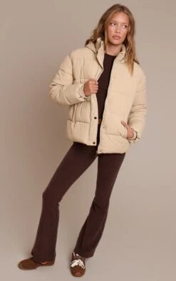 Stone Hooded Puffer Jacket 7 Stone Hooded Puffer Jacket -Pretty Little Thing Shop e4df47dca393a2e78f775d3385298b4e35190fb2 CNN9886 3 stone hooded puffer jcket